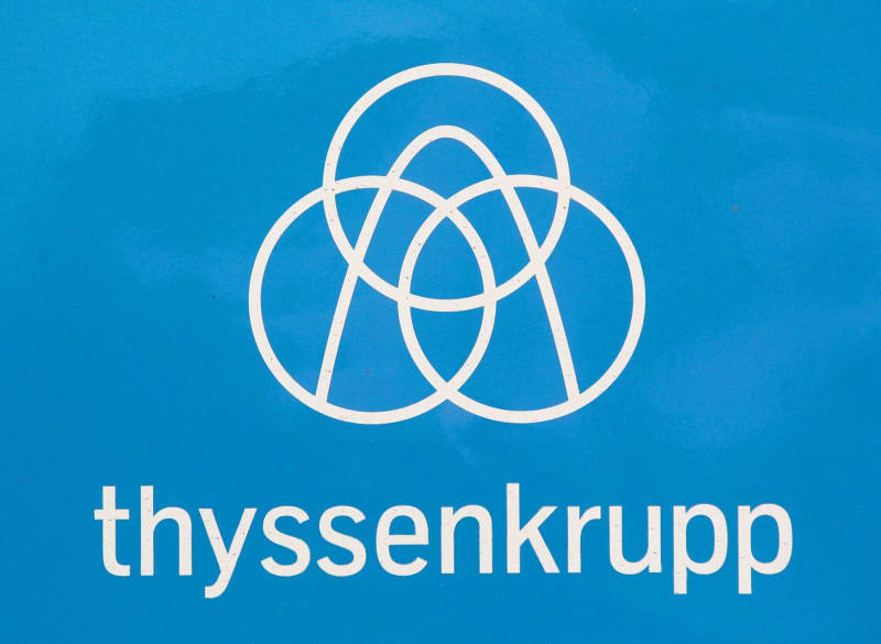 The German steel group Thyssenkrupp is planning production cuts in Duisburg