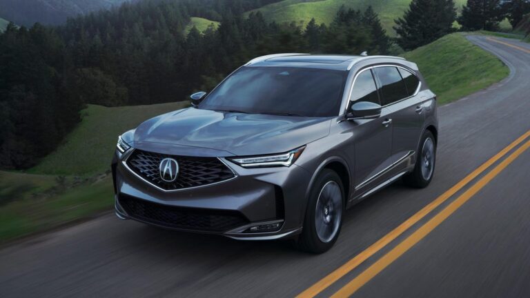 Acura's 2025 MDX finally loses its inconsistent touchpad infotainment for 2025