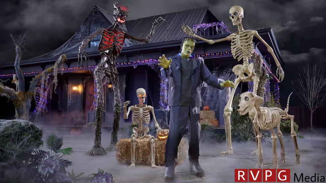 Believe it or not, Home Depot's 12-foot Halloween Skeleton is already on sale - Autoblog