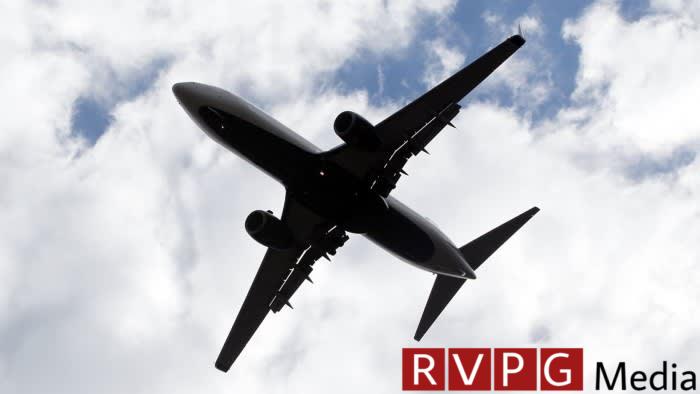 EU investigates “greenwashing” at 20 airlines