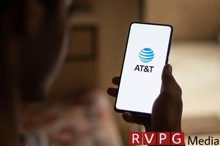 Here's how many AT&T shares you would need to earn $100 per month in dividends