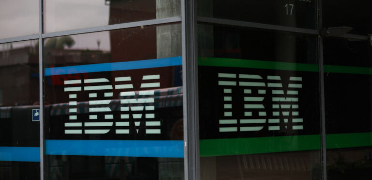 IBM moves deeper into hybrid cloud management with $6.4 billion acquisition of HashiCorp |  TechCrunch
