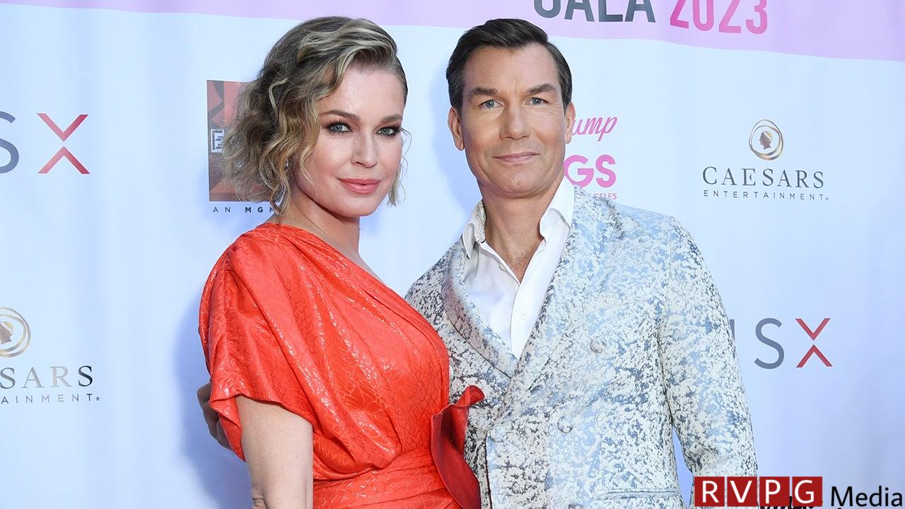 Jerry O'Connell Says Rebecca Romijn 'Dated' Him After Stamos