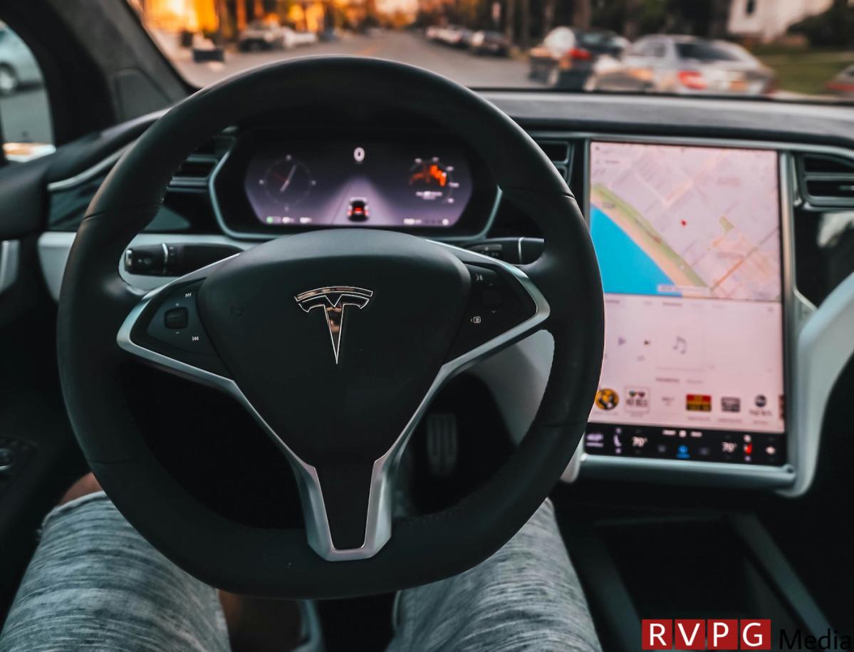 NHTSA closes investigation into Tesla Autopilot after linking system to 14 deaths