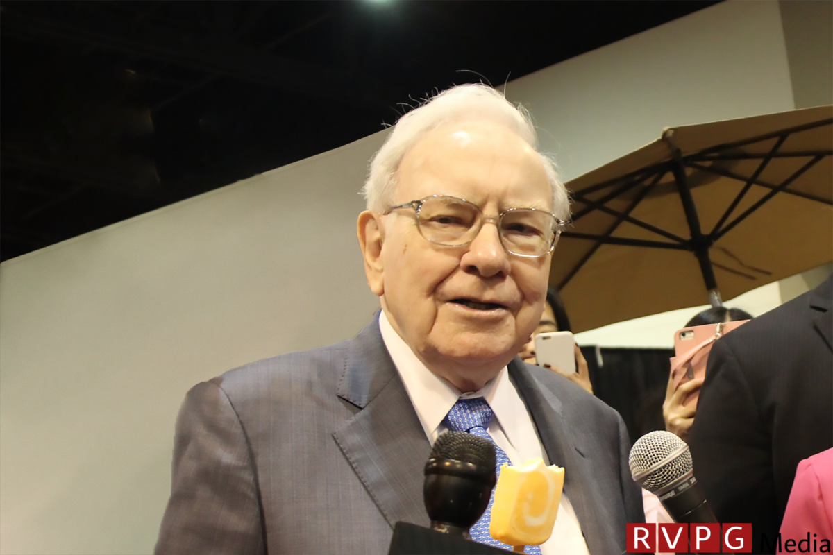 Prediction: By 2027, this will be Warren Buffett's second-largest holding after Apple