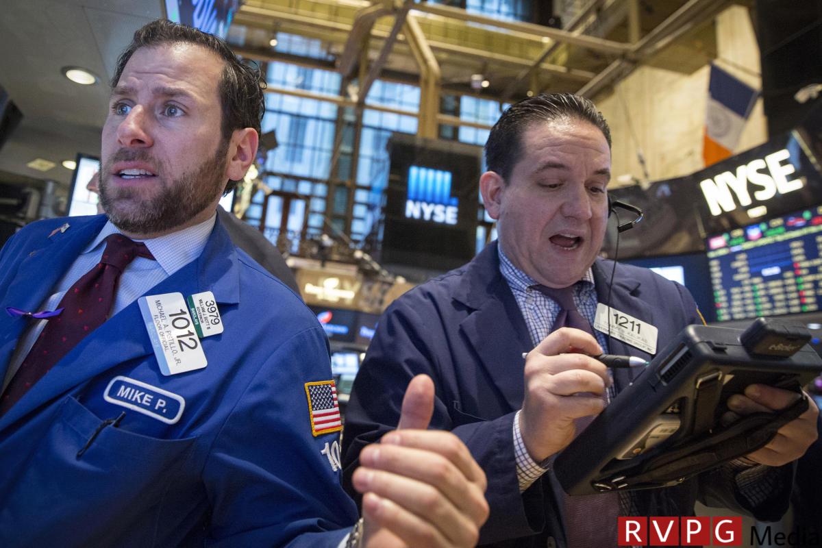 Stock Market Today: US Stocks Fall After Meta's Reality Check, Weak GDP Numbers