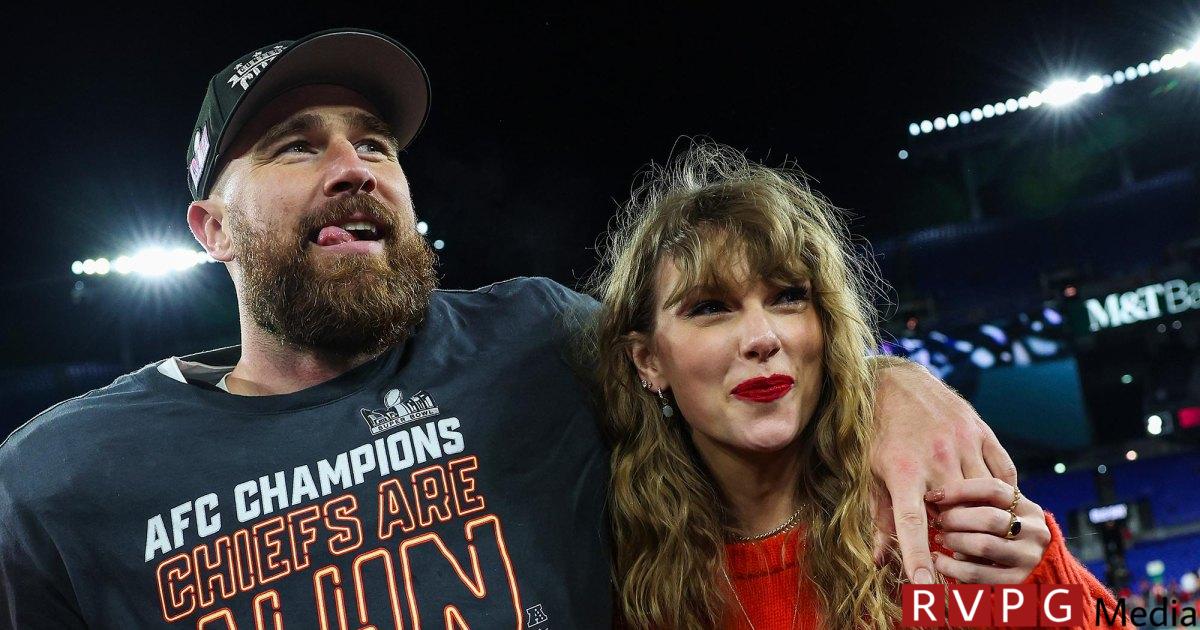Taylor Swift and Travis Kelce receive a replica of Arrowhead Stadium