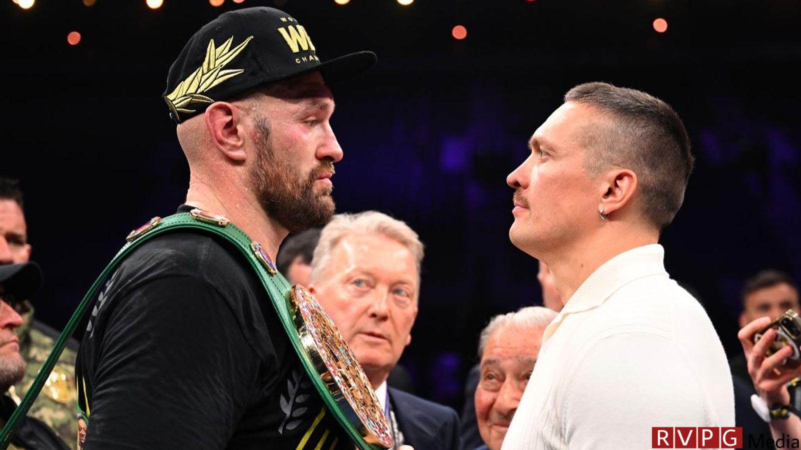 The undisputed title fight between Tyson Fury and Oleksandr Usyk will end in controversy, says Johnny Nelson