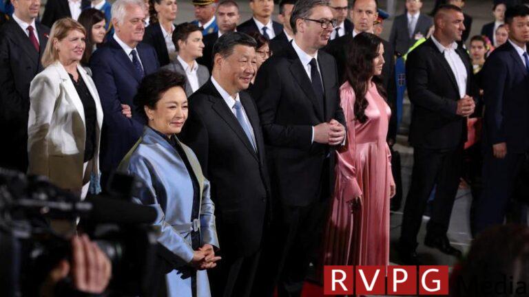 Serbian President Aleksandar Vucic and his wife Tamara Vucic welcome China's President Xi Jinping and his wife Peng Liyuan for an official two-day state visit, at Nikola Tesla Airport in Belgrade, Serbia, May 7, 2024