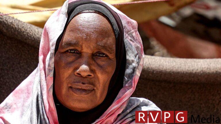 Fear and prayers in the besieged Sudanese city