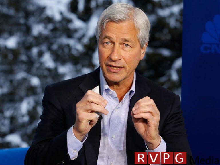 Jamie Dimon says inflation is worse than people think and the market is too optimistic about a soft landing