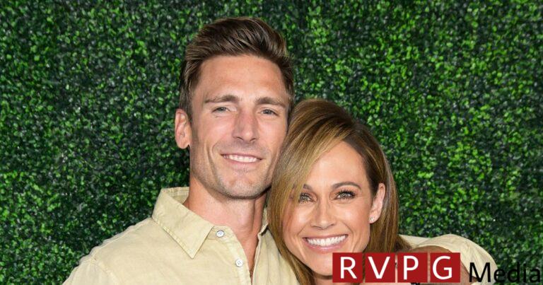 Nikki DeLoach wants a new Christmas movie with Andrew Walker