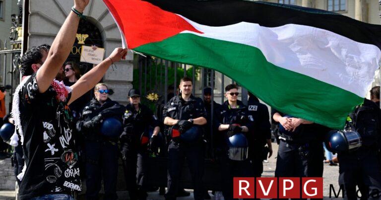 Photos: Student protests against Israel's war on Gaza spread across Europe