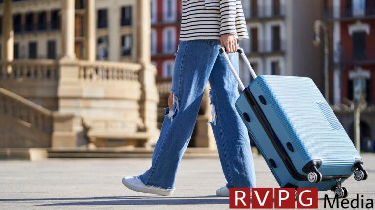The 10 Best Memorial Day Luggage Deals to Shop Before the Summer Holidays