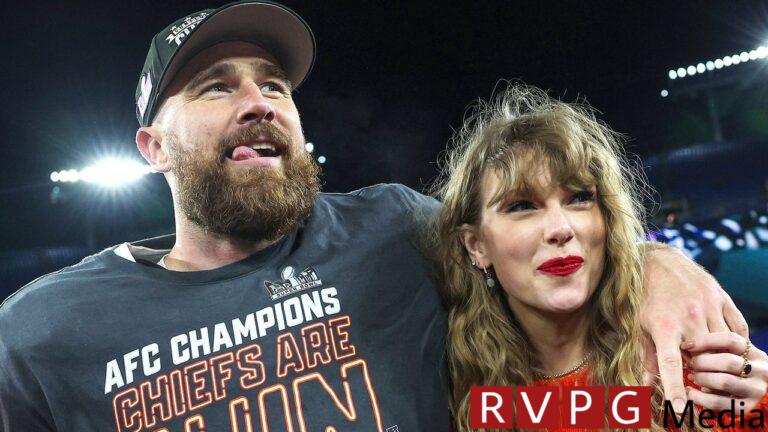 Travis Kelce raves about the charity gala he attended with Taylor Swift