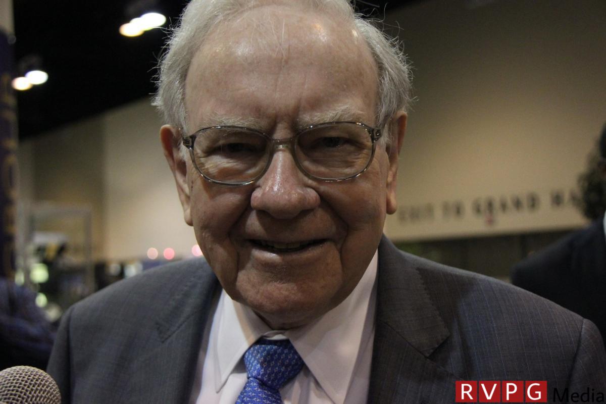 Warren Buffett gets a discount on this great value stock.  So you can too.