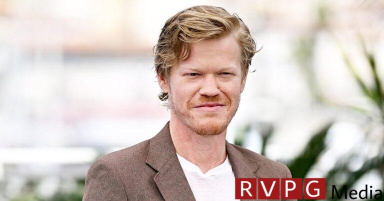Jesse Plemons lost weight with intermittent fasting, not with Ozempic